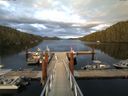 ./images/calvert/dock/20140705/dock20140705_205001.jpg