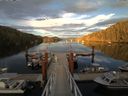 ./images/calvert/dock/20140717/dock20140717_203501.jpg