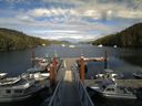 ./images/calvert/dock/20140805/dock20140805_171503.jpg