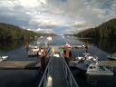 ./images/calvert/dock/20140815/dock20140815_175503.jpg
