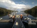 ./images/calvert/dock/20140815/dock20140815_180502.jpg