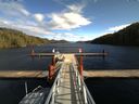 ./images/calvert/dock/20141024/dock20141024_130004.jpg