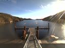 ./images/calvert/dock/20150221/dock20150221_100501.jpg