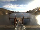 ./images/calvert/dock/20150223/dock20150223_095504.jpg