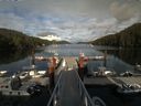 ./images/calvert/dock/20150725/dock20150725_185502.jpg