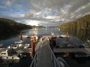 ./images/calvert/dock/20150725/dock20150725_200002.jpg