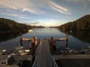 ./images/calvert/dock/20150815/dock20150815_192002.jpg