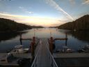 ./images/calvert/dock/20150819/dock20150819_203002.jpg