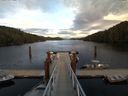 ./images/calvert/dock/20150921/dock20150921_183504.jpg