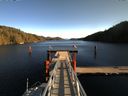 ./images/calvert/dock/20151124/dock20151124_122001.jpg