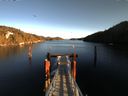 ./images/calvert/dock/20160104/dock20160104_142001.jpg