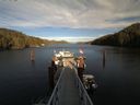 ./images/calvert/dock/20160328/dock20160328_180504.jpg