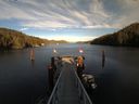./images/calvert/dock/20160328/dock20160328_182502.jpg