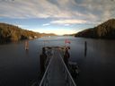 ./images/calvert/dock/20160328/dock20160328_183501.jpg