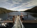 ./images/calvert/dock/20160419/dock20160419_142004.jpg