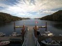 ./images/calvert/dock/20160421/dock20160421_182001.jpg