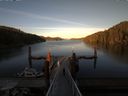 ./images/calvert/dock/20160505/dock20160505_200004.jpg
