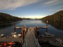 ./images/calvert/dock/20160521/dock20160521_194502.jpg