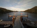 ./images/calvert/dock/20160525/dock20160525_194004.jpg