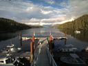 ./images/calvert/dock/20160622/dock20160622_200502.jpg