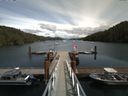 ./images/calvert/dock/20160706/dock20160706_143502.jpg