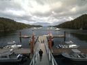 ./images/calvert/dock/20160712/dock20160712_171004.jpg