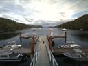 ./images/calvert/dock/20160712/dock20160712_180002.jpg