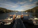 ./images/calvert/dock/20160725/dock20160725_190004.jpg