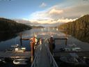 ./images/calvert/dock/20160731/dock20160731_200002.jpg