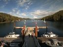 ./images/calvert/dock/20160801/dock20160801_175003.jpg