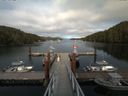 ./images/calvert/dock/20160806/dock20160806_185504.jpg