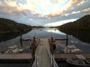 ./images/calvert/dock/20160806/dock20160806_204004.jpg