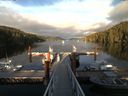 ./images/calvert/dock/20160808/dock20160808_194504.jpg