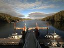 ./images/calvert/dock/20160816/dock20160816_185501.jpg