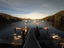 ./images/calvert/dock/20160819/dock20160819_192501.jpg