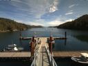 ./images/calvert/dock/20160826/dock20160826_131001.jpg