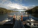 ./images/calvert/dock/20160827/dock20160827_174503.jpg