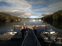 ./images/calvert/dock/20160827/dock20160827_182501.jpg