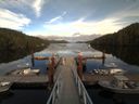 ./images/calvert/dock/20160906/dock20160906_181001.jpg