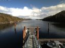 ./images/calvert/dock/20170307/dock20170307_143502.jpg