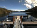 ./images/calvert/dock/20170421/dock20170421_131501.jpg