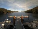 ./images/calvert/dock/20170421/dock20170421_183002.jpg