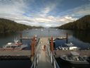 ./images/calvert/dock/20170730/dock20170730_164504.jpg