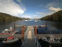 ./images/calvert/dock/20170730/dock20170730_171503.jpg