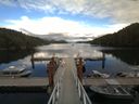 ./images/calvert/dock/20170816/dock20170816_172501.jpg