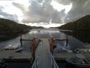 ./images/calvert/dock/20170824/dock20170824_191501.jpg
