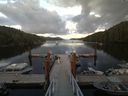 ./images/calvert/dock/20170824/dock20170824_192002.jpg