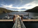 ./images/calvert/dock/20170920/dock20170920_124001.jpg