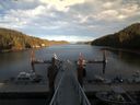 ./images/calvert/dock/20170920/dock20170920_180503.jpg