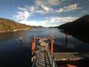 ./images/calvert/dock/20171030/dock20171030_154504.jpg